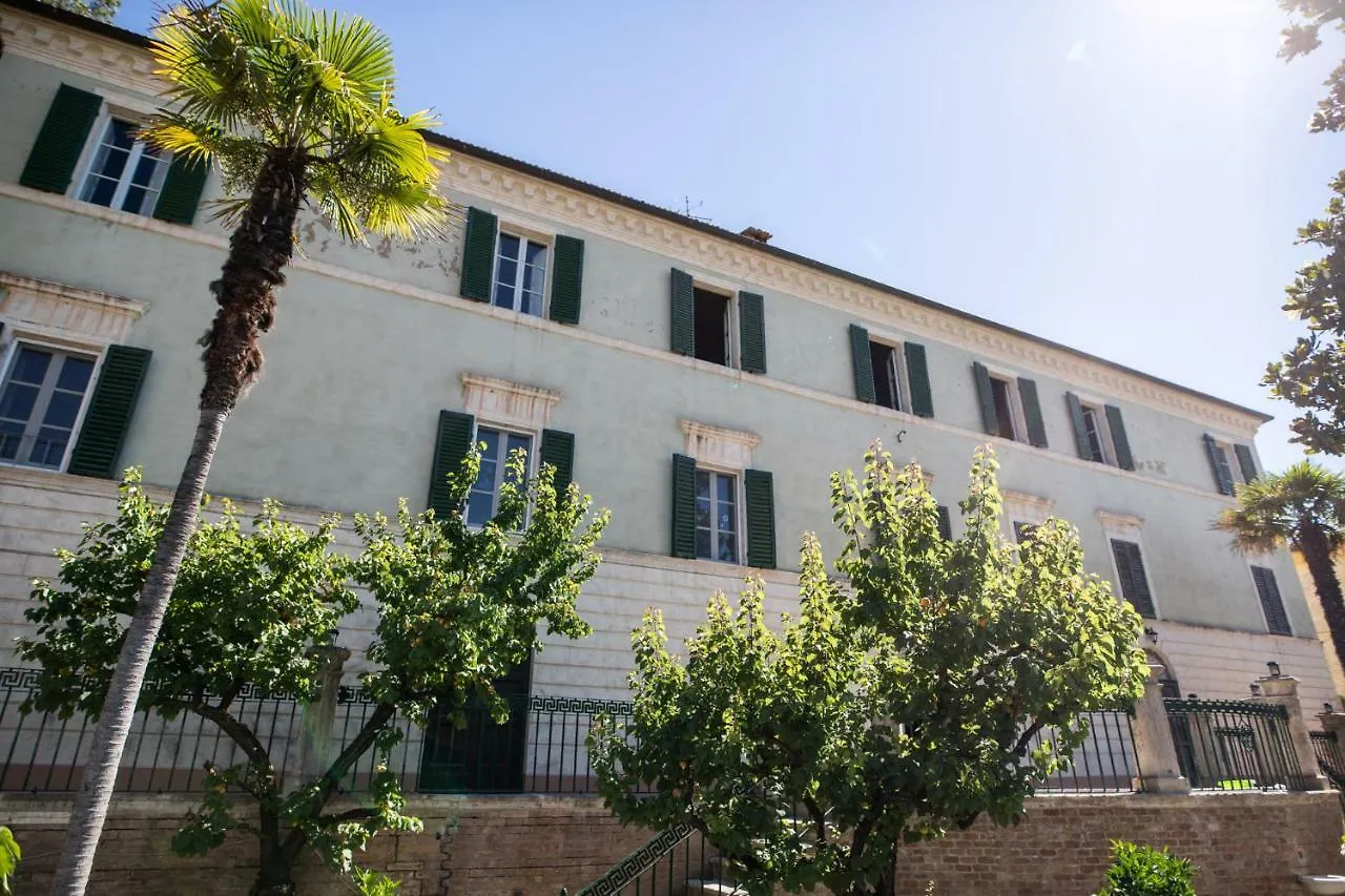 Villa Bonelli Siena 0*,